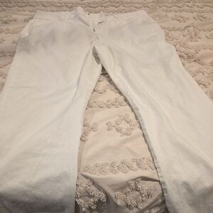 JM Collection White Straight-Leg Women’s Jeans